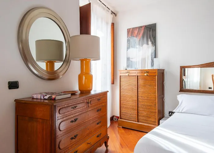 Bright Panoramic Fori Imperiali 로마